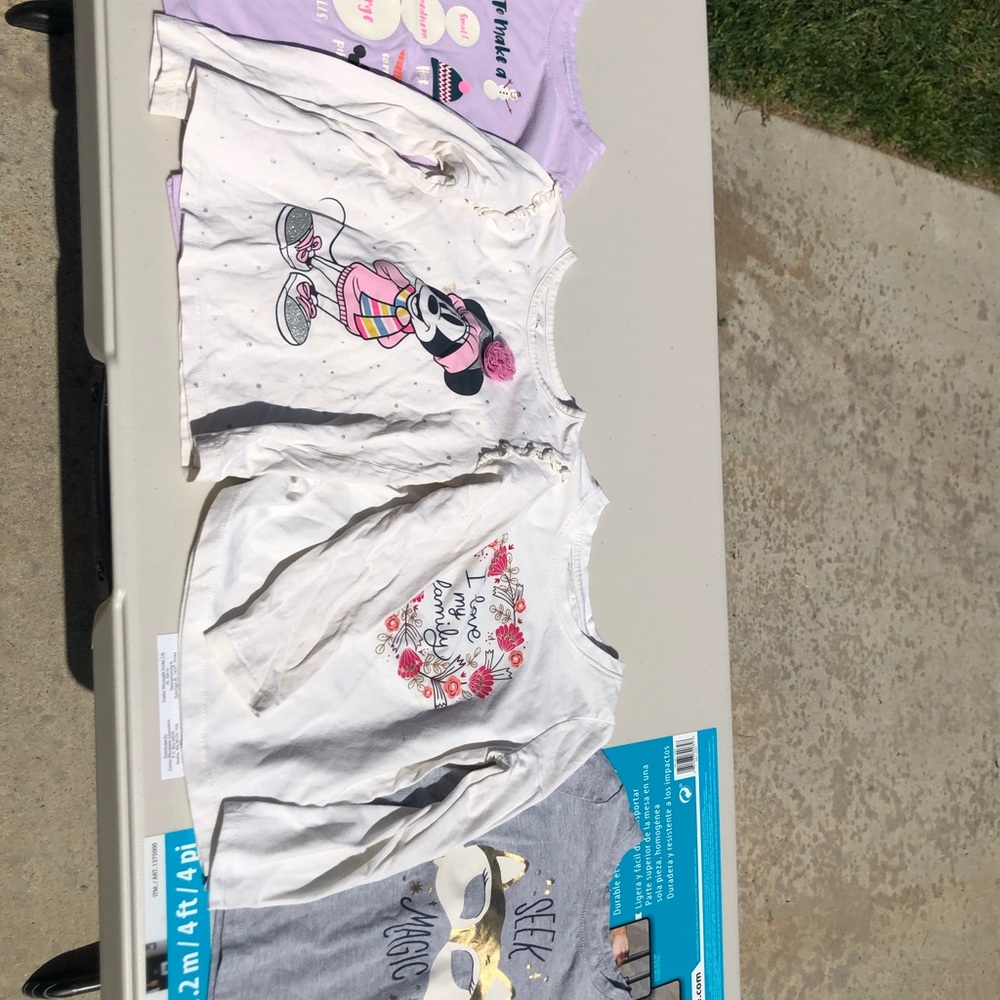 4 T-Shirts for $10! Girls 5T Bundle of 4 T-Shirts, long sleeve, good condition.